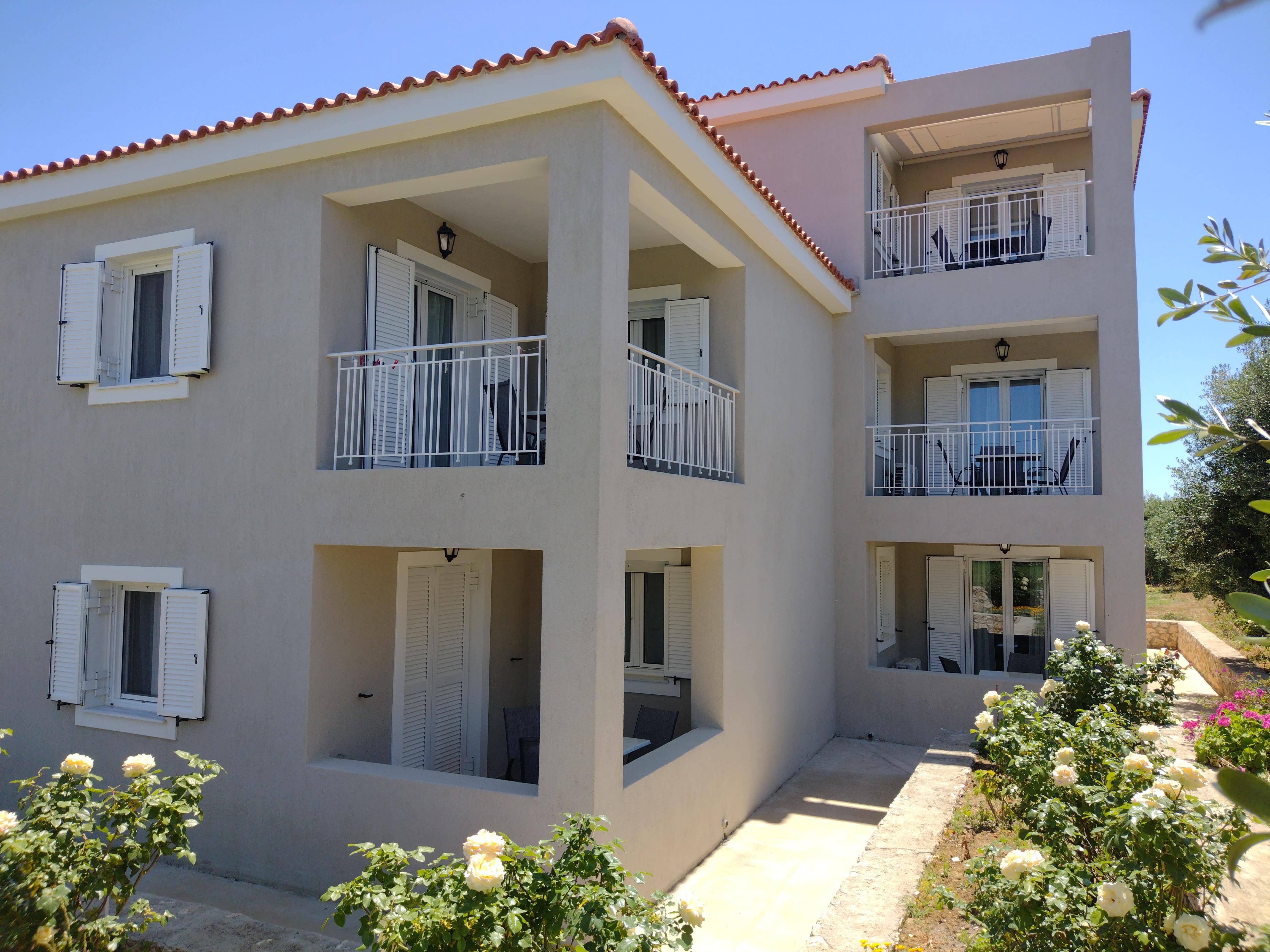 Casa De Rosa Apartments & Studios Svoronata Exterior photo